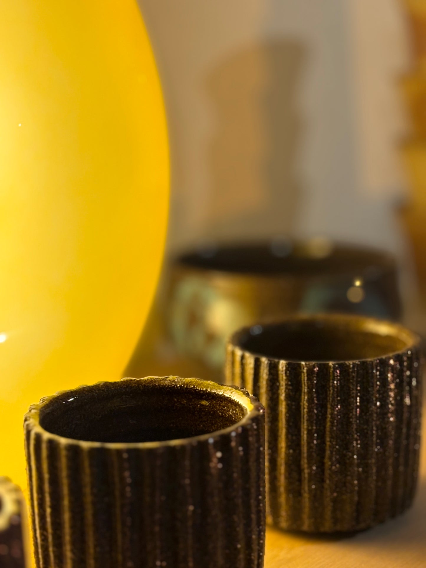 Textured cup