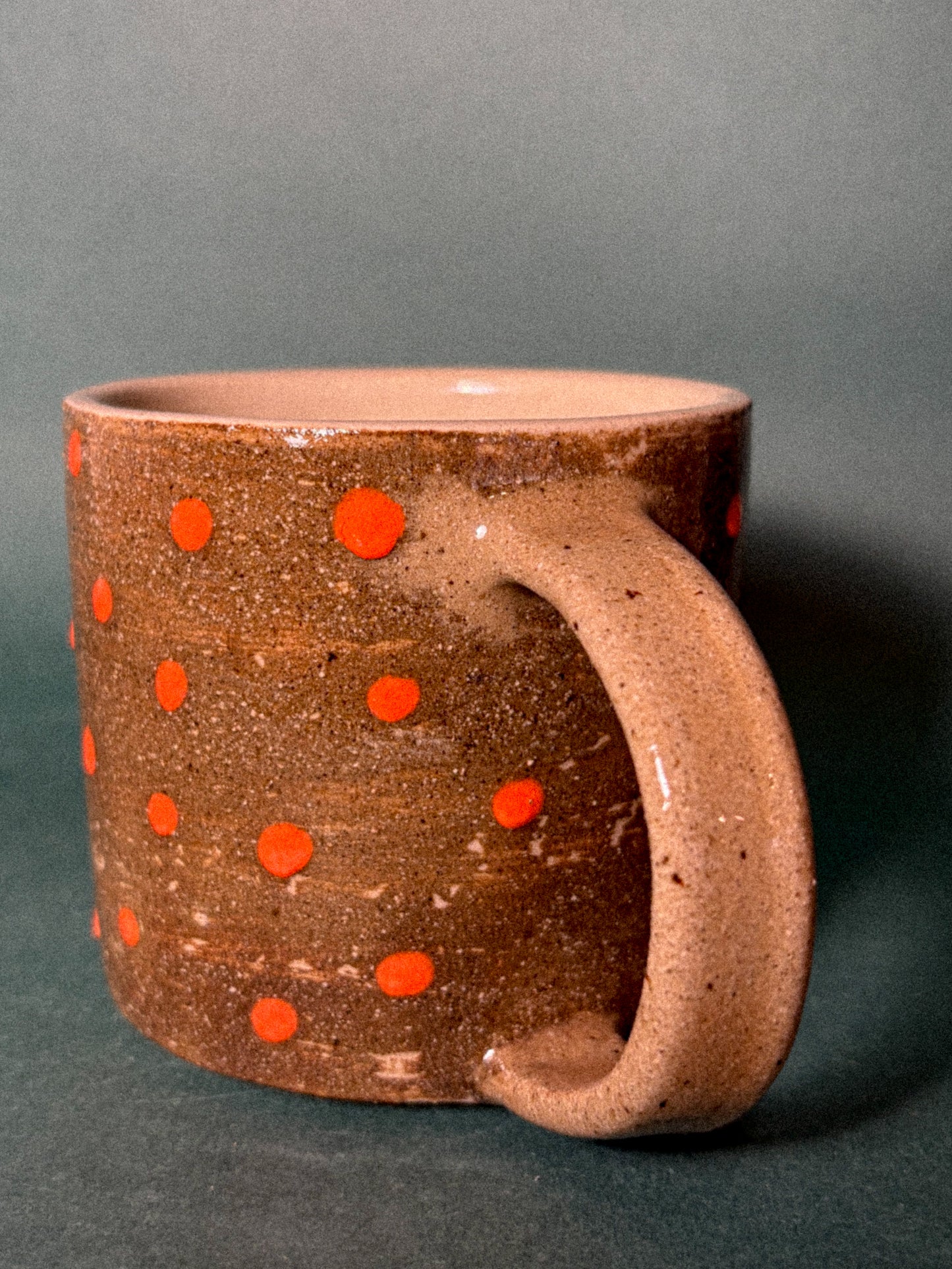 Classic mug Brown & Dots